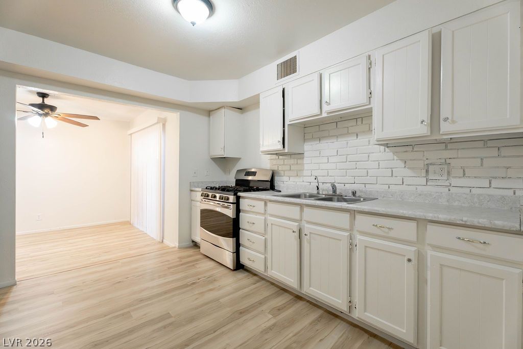 3945 Visby Lane Las Vegas NV 89119