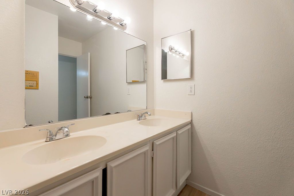 3945 Visby Lane Las Vegas NV 89119