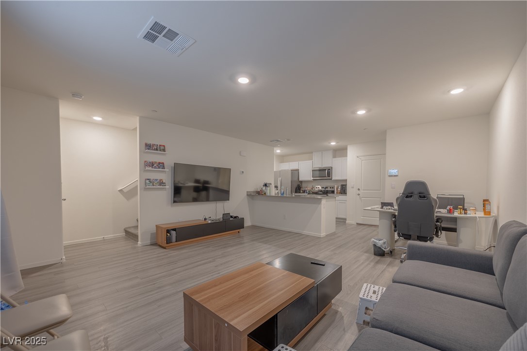 4841 Wine Ridge Avenue Las Vegas NV 89141