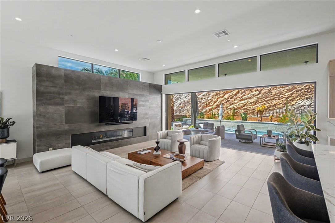 21 Sand Star Lane Henderson NV 89011