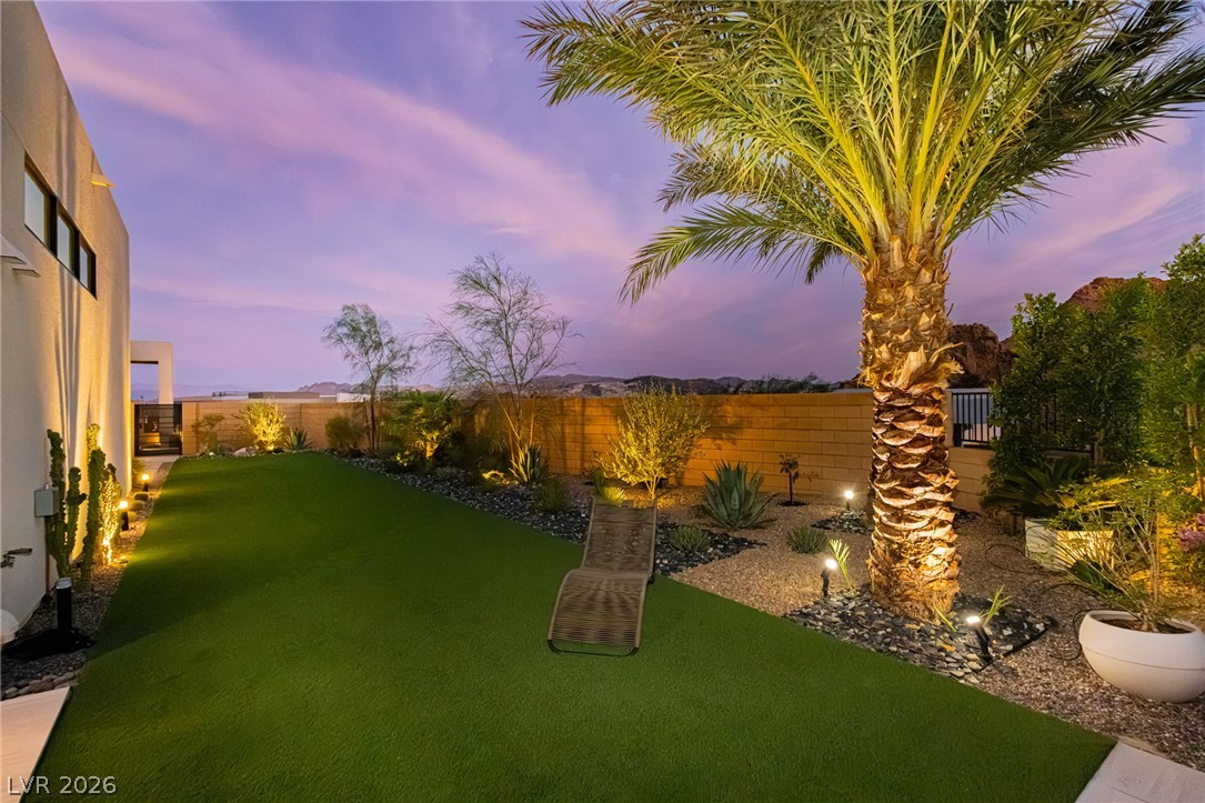 21 Sand Star Lane Henderson NV 89011