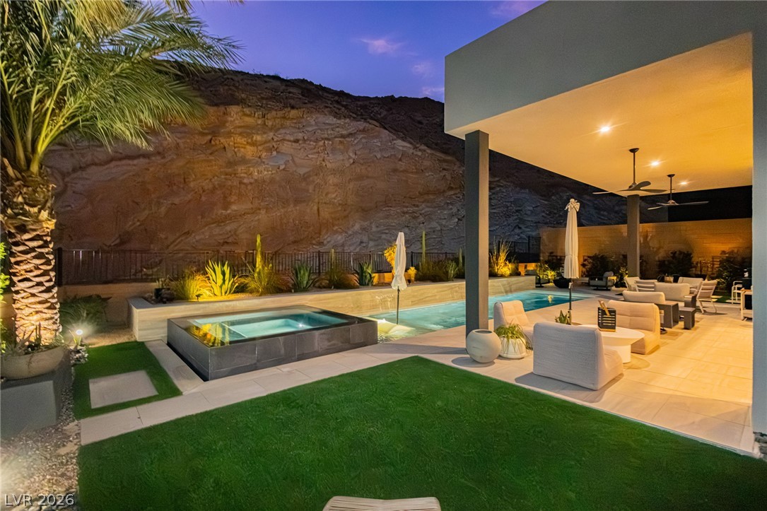 21 Sand Star Lane Henderson NV 89011