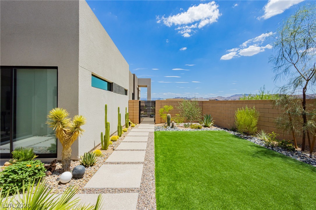 21 Sand Star Lane Henderson NV 89011