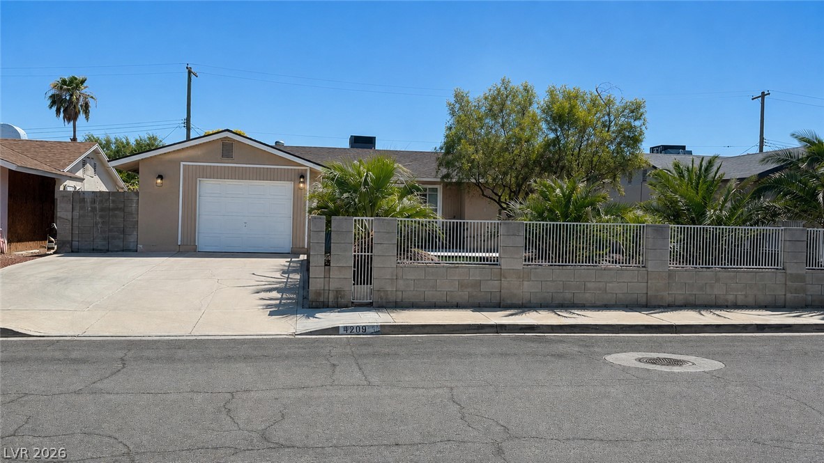 4209 El Pasada Avenue Las Vegas NV 89102