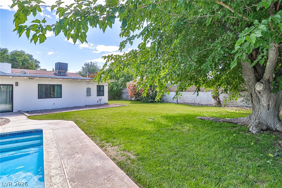 1605 Bryn Mawr Avenue Las Vegas NV 89102