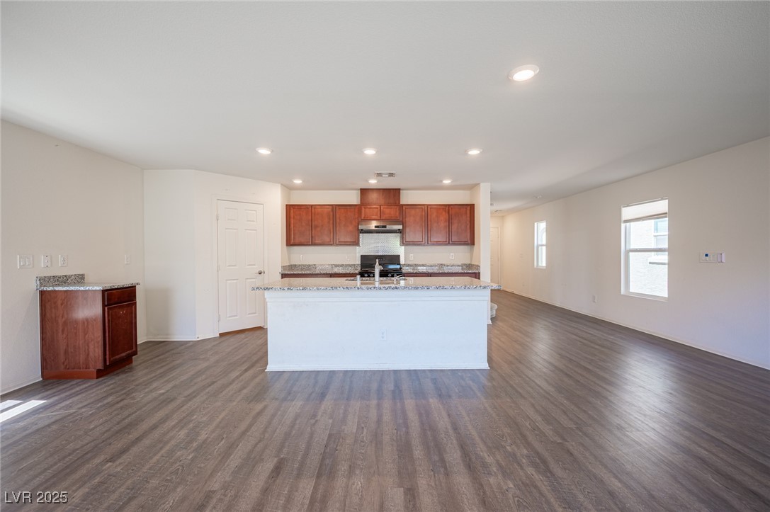 5548 Anshan Street Las Vegas NV 89148