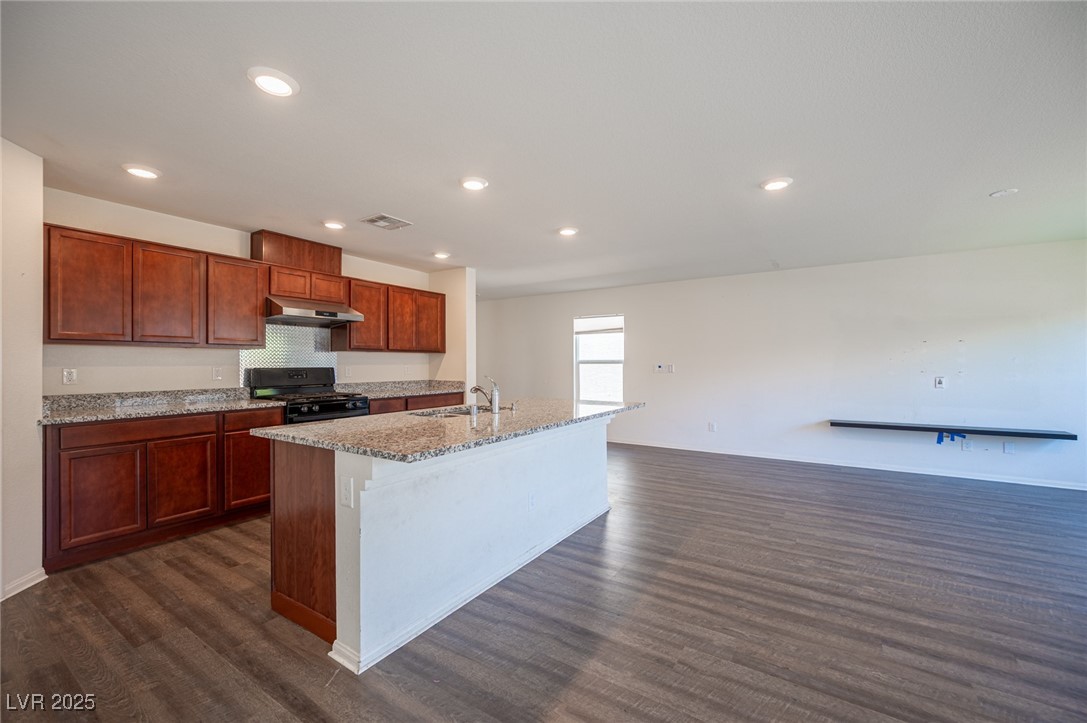 5548 Anshan Street Las Vegas NV 89148