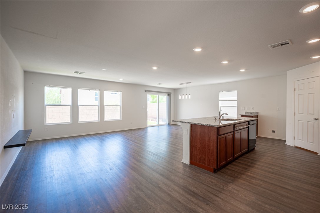 5548 Anshan Street Las Vegas NV 89148