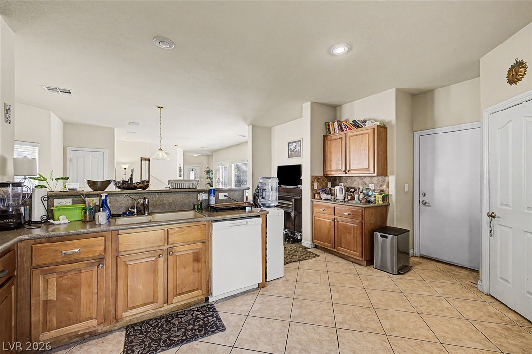 1740 Dark Wolf Avenue Las Vegas NV 89123