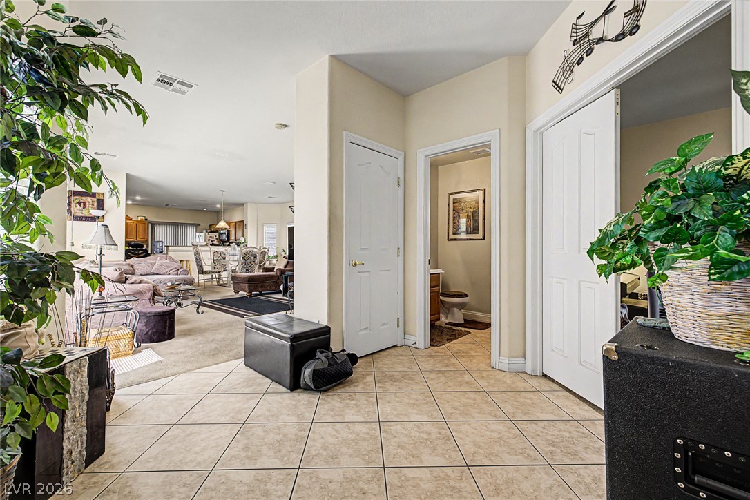 1740 Dark Wolf Avenue Las Vegas NV 89123