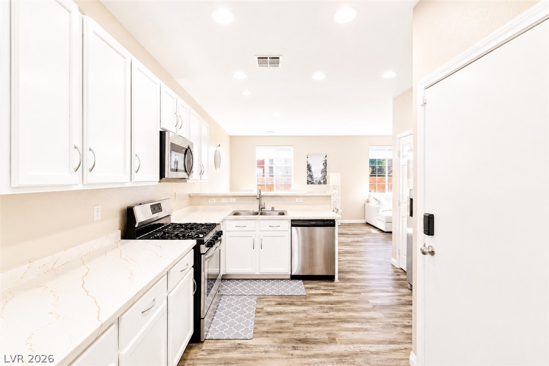 7940 Violet Dawn Street Las Vegas NV 89149