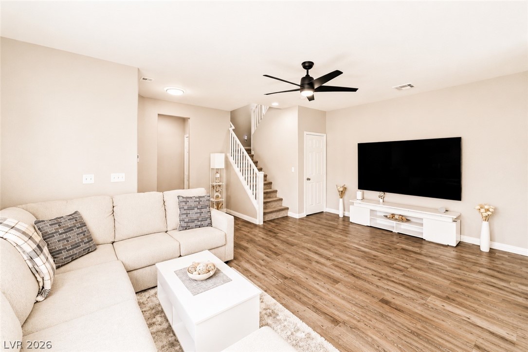 7940 Violet Dawn Street Las Vegas NV 89149