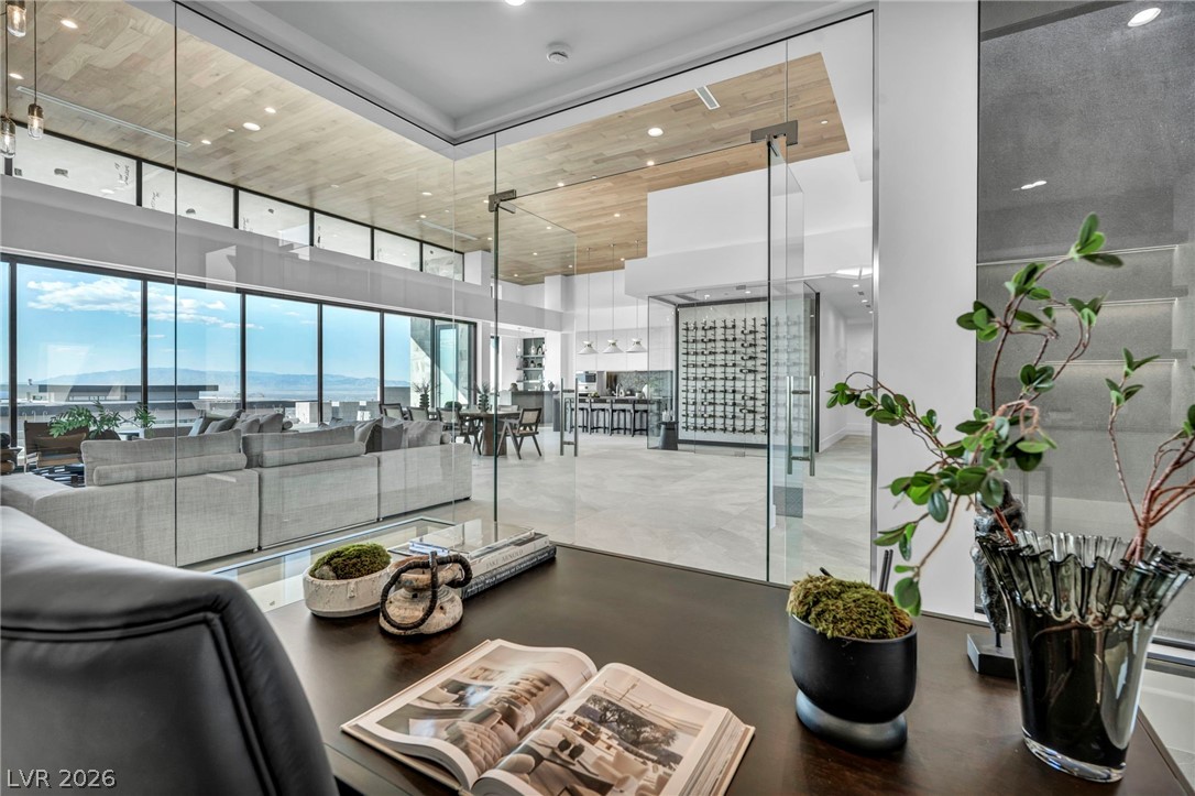 8 Cloudloft Court Henderson NV 89012