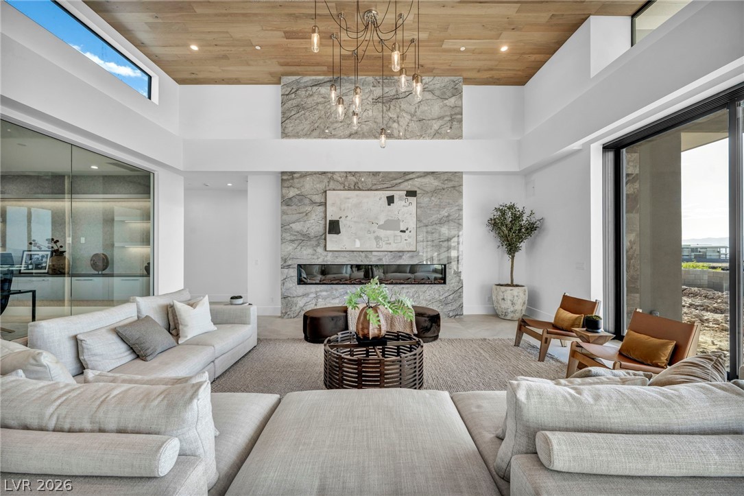 8 Cloudloft Court Henderson NV 89012