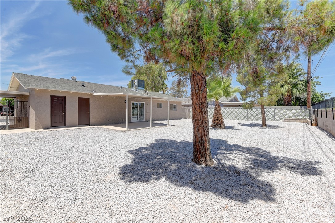 3056 Greenbriar Drive Las Vegas NV 89121