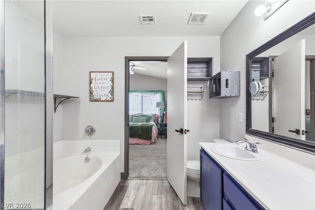 7066 Shimmering Avenue Henderson NV 89011