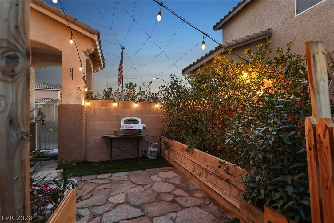 7066 Shimmering Avenue Henderson NV 89011