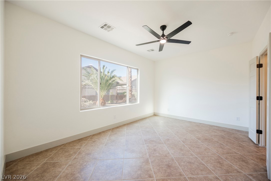 6067 Falconer Avenue Las Vegas NV 89122