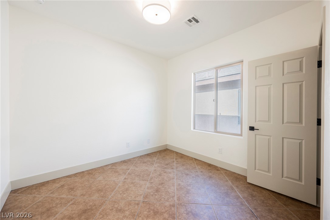 6067 Falconer Avenue Las Vegas NV 89122