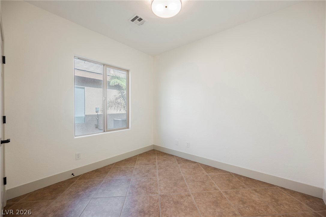 6067 Falconer Avenue Las Vegas NV 89122