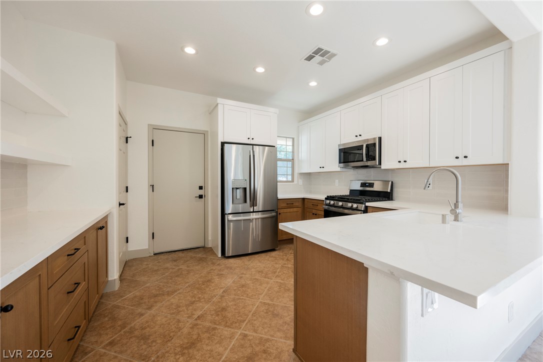 6067 Falconer Avenue Las Vegas NV 89122