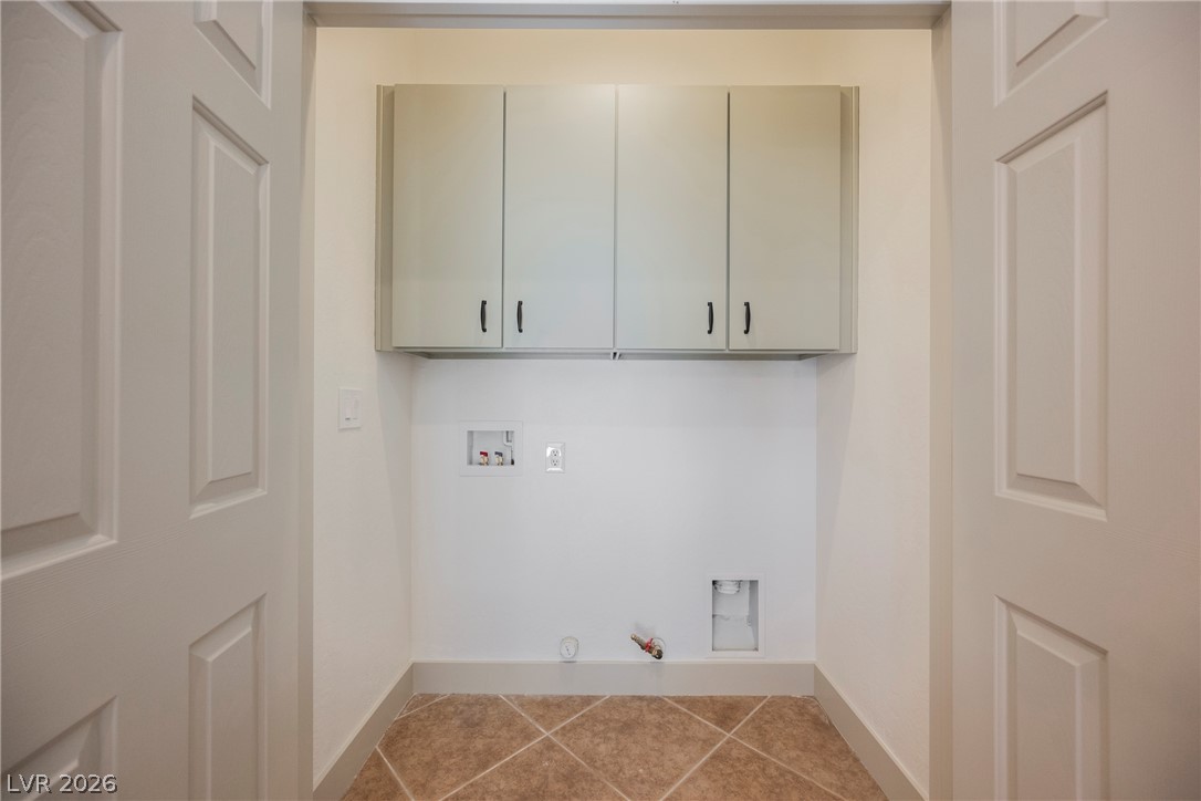 6067 Falconer Avenue Las Vegas NV 89122