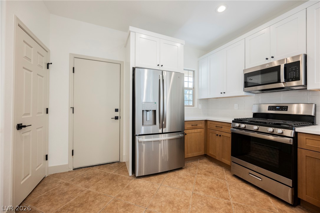 6067 Falconer Avenue Las Vegas NV 89122