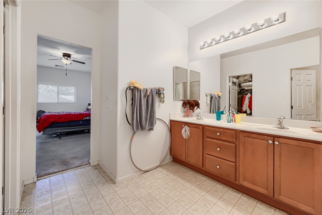 5716 Port Douglas Court Las Vegas NV 89113