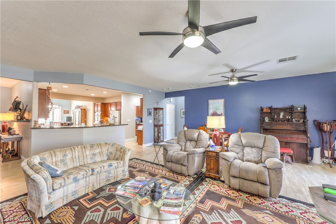 7340 Petrel Street North Las Vegas NV 89084