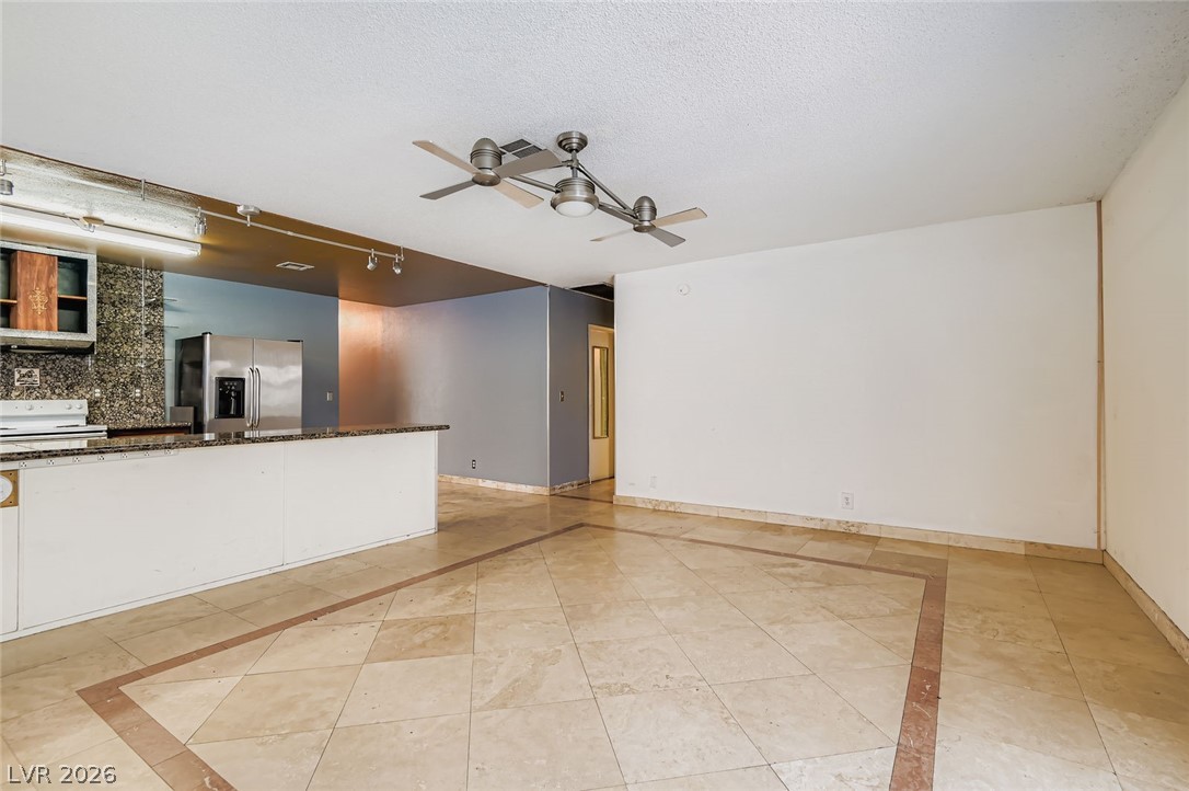 4723 Desert Vista Road Las Vegas NV 89121