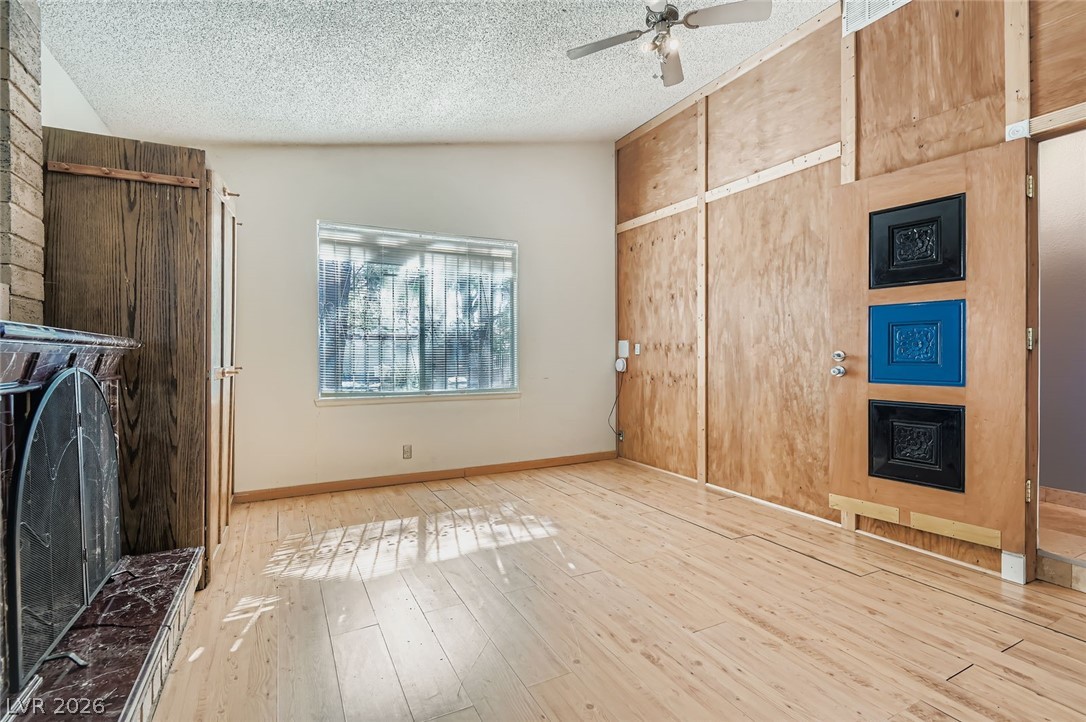 4723 Desert Vista Road Las Vegas NV 89121