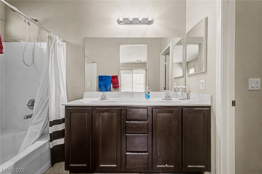32 Buffalo Gap Court North Las Vegas NV 89084