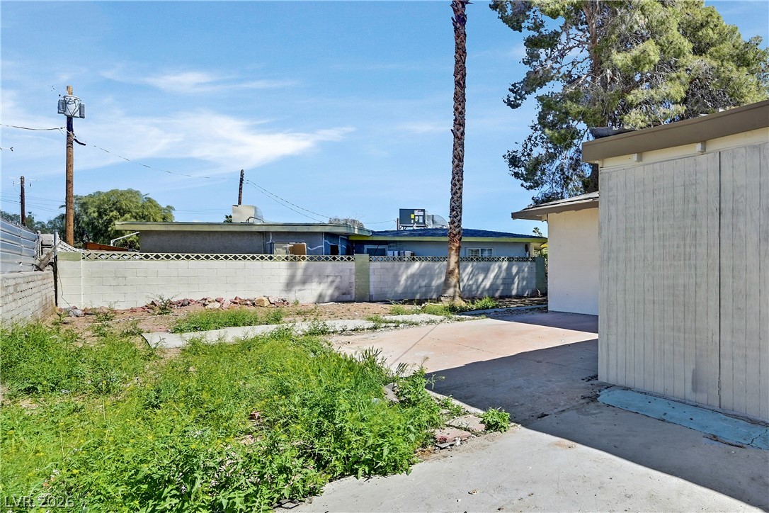 1808 Weldon Place Las Vegas NV 89104