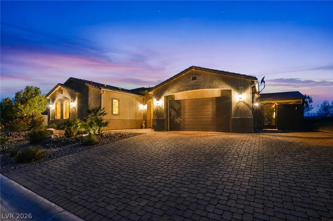 8713 Long Winter Court Las Vegas NV 89131