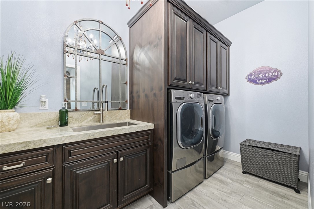 8713 Long Winter Court Las Vegas NV 89131