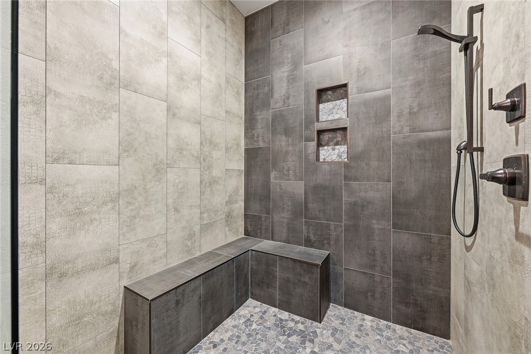 8713 Long Winter Court Las Vegas NV 89131