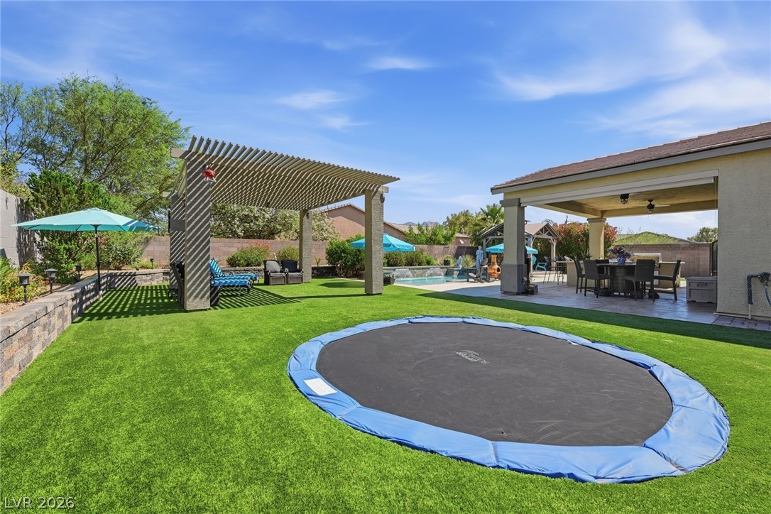 8713 Long Winter Court Las Vegas NV 89131
