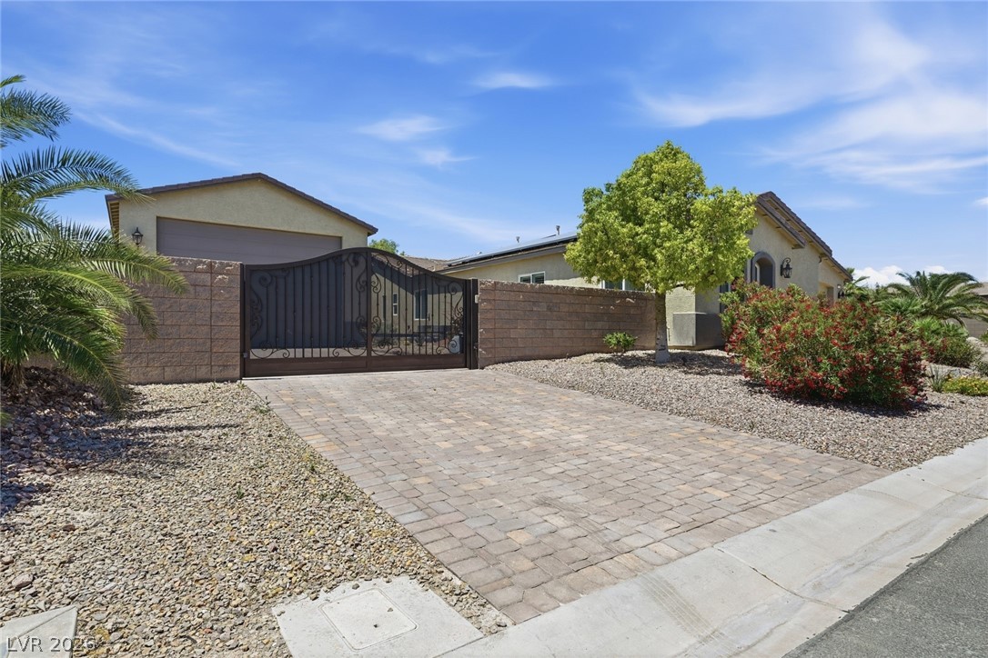 8713 Long Winter Court Las Vegas NV 89131