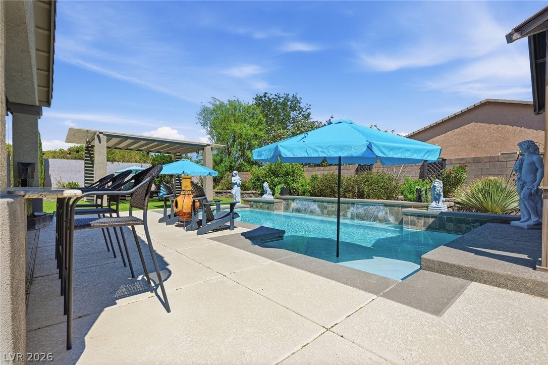 8713 Long Winter Court Las Vegas NV 89131