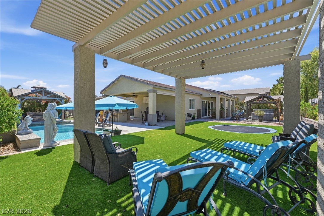 8713 Long Winter Court Las Vegas NV 89131