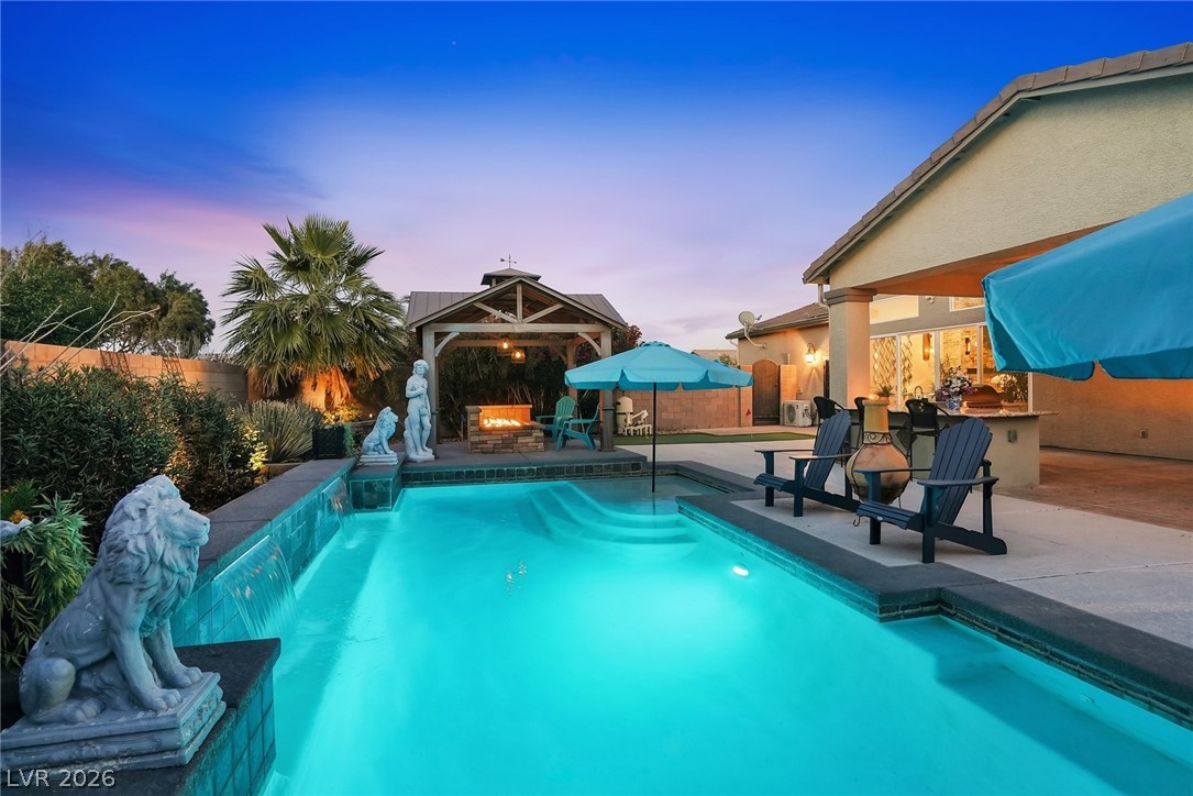 8713 Long Winter Court Las Vegas NV 89131