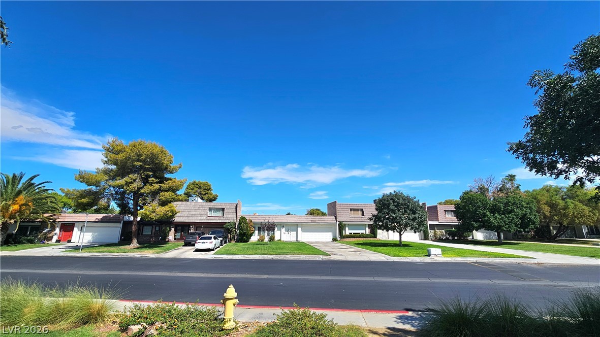 3604 Braewood Drive Las Vegas NV 89121