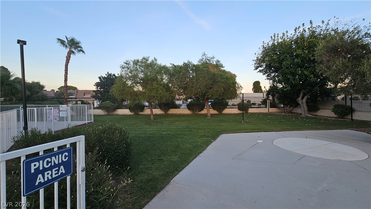 3604 Braewood Drive Las Vegas NV 89121