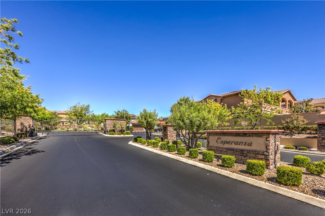 12255 Crystal Shore Avenue Las Vegas NV 89138