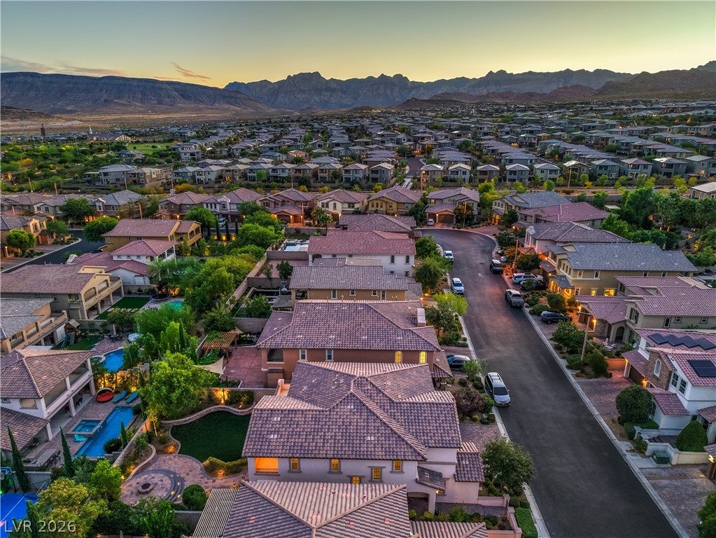 12255 Crystal Shore Avenue Las Vegas NV 89138