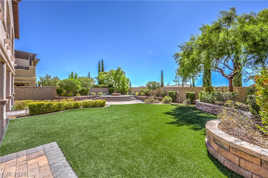 12255 Crystal Shore Avenue Las Vegas NV 89138