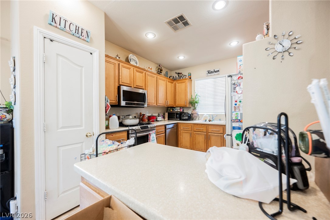 1541 Tillman Falls Avenue Las Vegas NV 89183