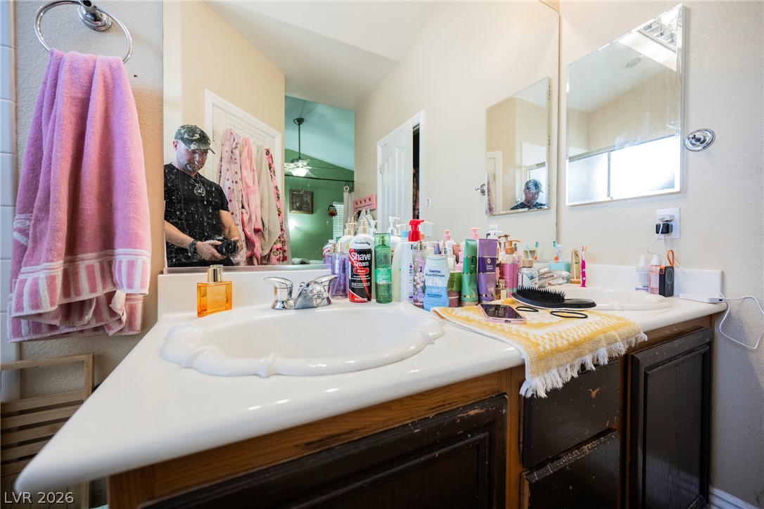 1541 Tillman Falls Avenue Las Vegas NV 89183