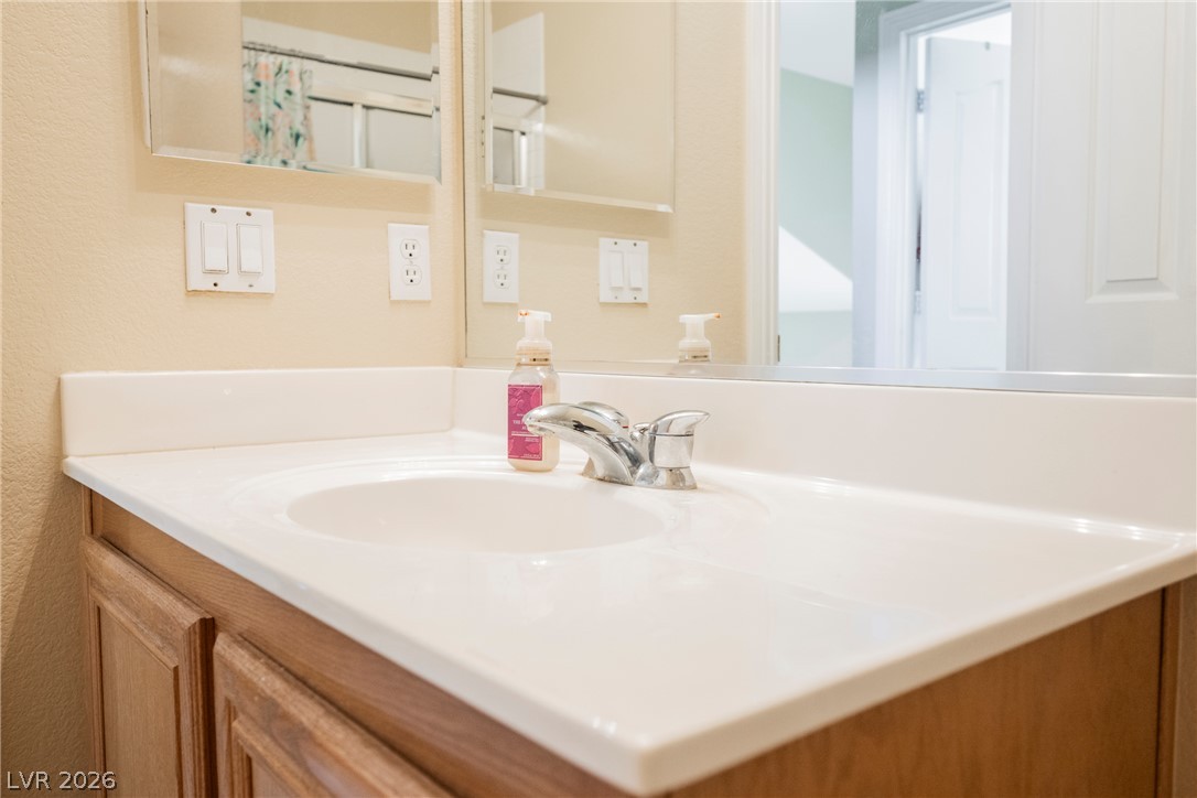 1541 Tillman Falls Avenue Las Vegas NV 89183