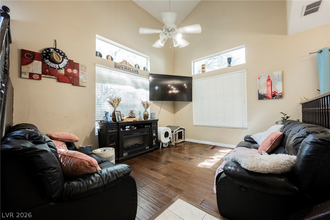 1541 Tillman Falls Avenue Las Vegas NV 89183